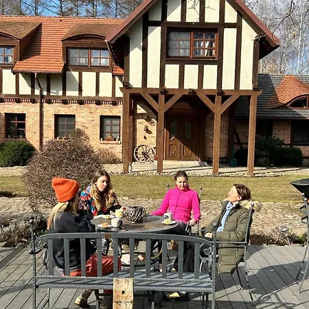 Villa Dworek Glogowiska